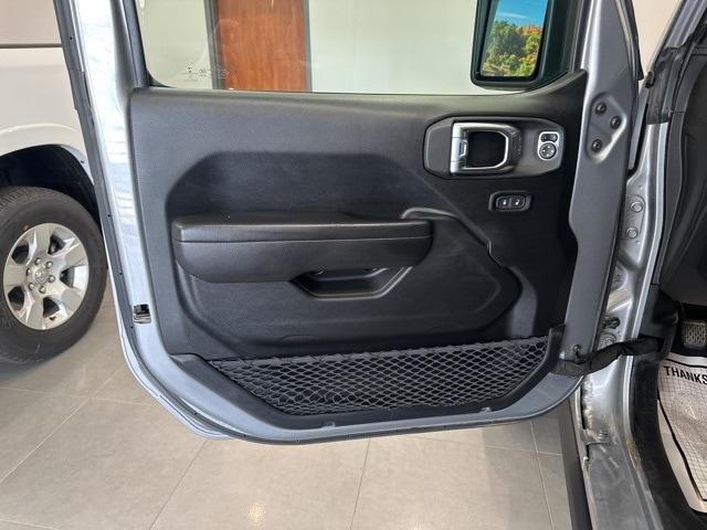used 2021 Jeep Gladiator car, priced at $29,499
