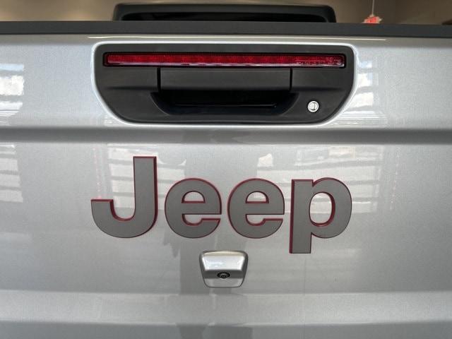used 2021 Jeep Gladiator car, priced at $29,499
