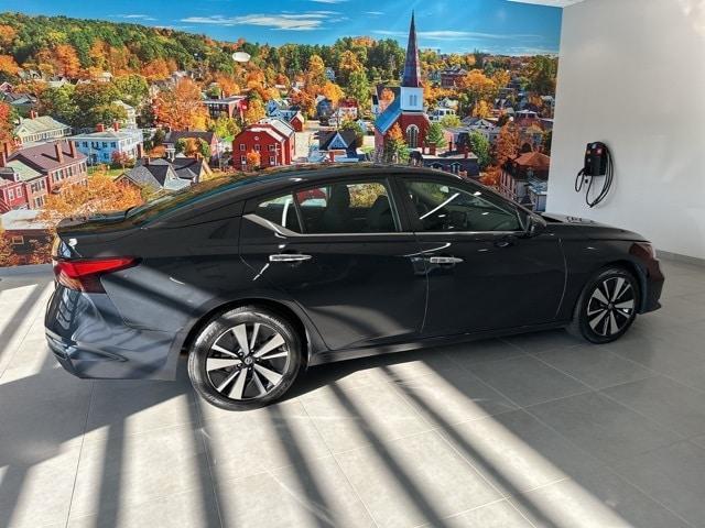 used 2022 Nissan Altima car, priced at $17,955