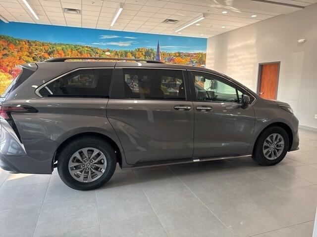 used 2023 Toyota Sienna car, priced at $37,995