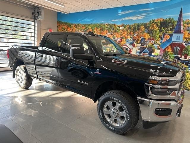 new 2025 Ram 3500 car, priced at $71,685