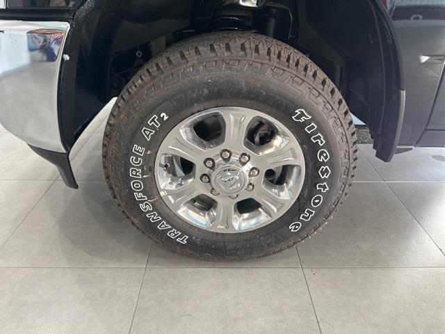 new 2025 Ram 3500 car, priced at $71,685
