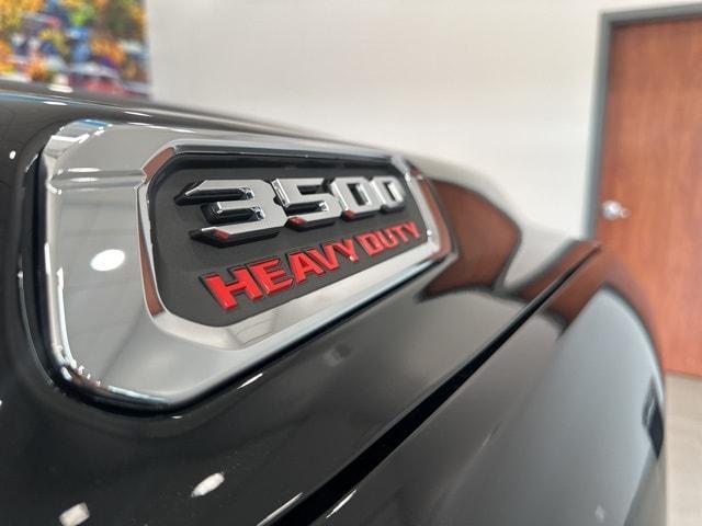 new 2025 Ram 3500 car, priced at $71,685