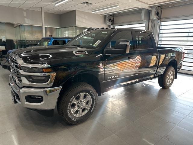new 2025 Ram 3500 car, priced at $71,685