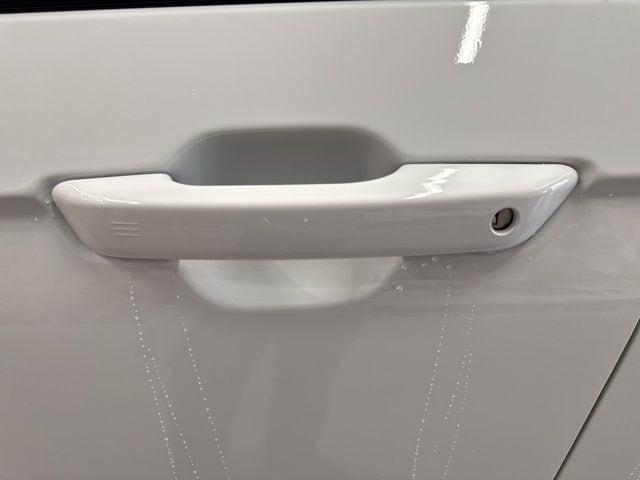 new 2025 Jeep Grand Cherokee car, priced at $45,890