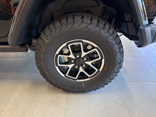 new 2026 Jeep Wrangler car, priced at $61,505