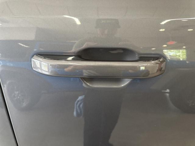 used 2023 Jeep Wagoneer L car, priced at $37,995