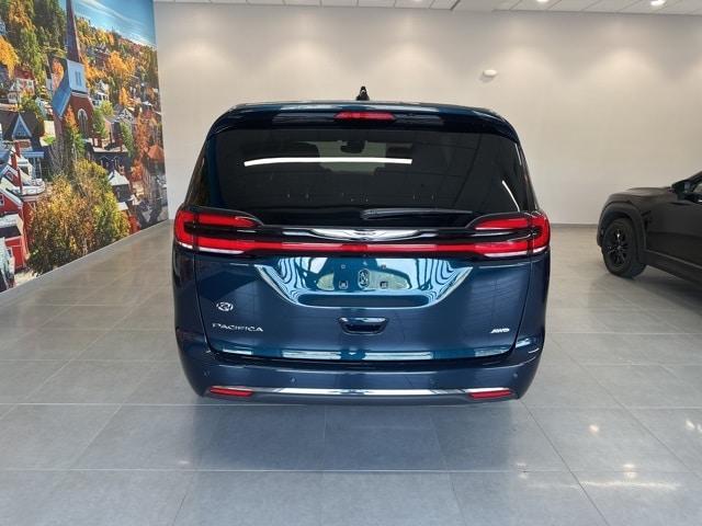 new 2025 Chrysler Pacifica car, priced at $46,080