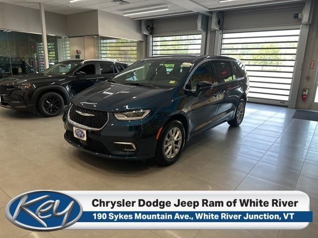 new 2025 Chrysler Pacifica car, priced at $46,080