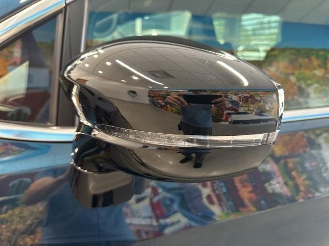 new 2025 Chrysler Pacifica car, priced at $46,080
