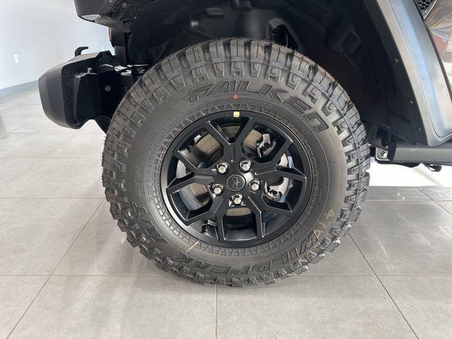 new 2025 Jeep Wrangler car, priced at $49,160
