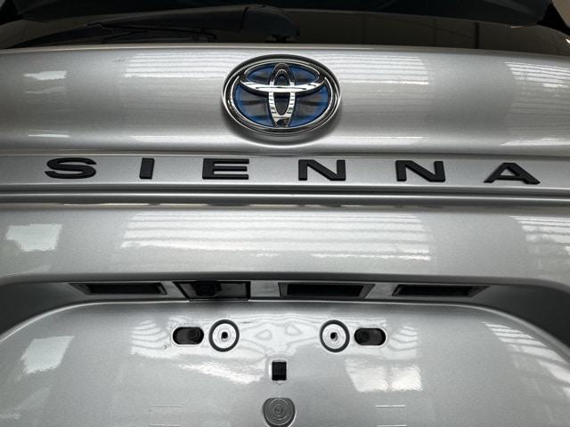 used 2023 Toyota Sienna car, priced at $38,595