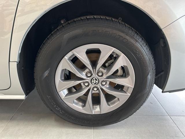 used 2023 Toyota Sienna car, priced at $38,595
