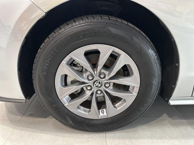 used 2023 Toyota Sienna car, priced at $38,595