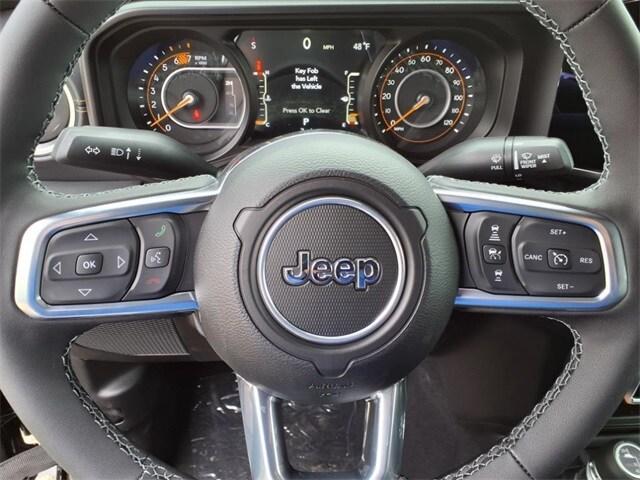 new 2025 Jeep Wrangler car, priced at $47,657