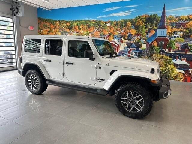 new 2025 Jeep Wrangler car, priced at $51,322
