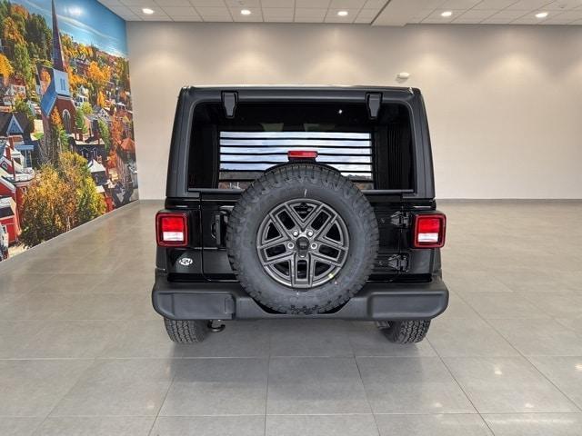 new 2026 Jeep Wrangler car, priced at $51,185