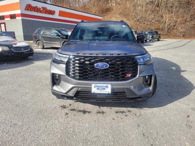 new 2025 Ford Explorer car, priced at $59,735