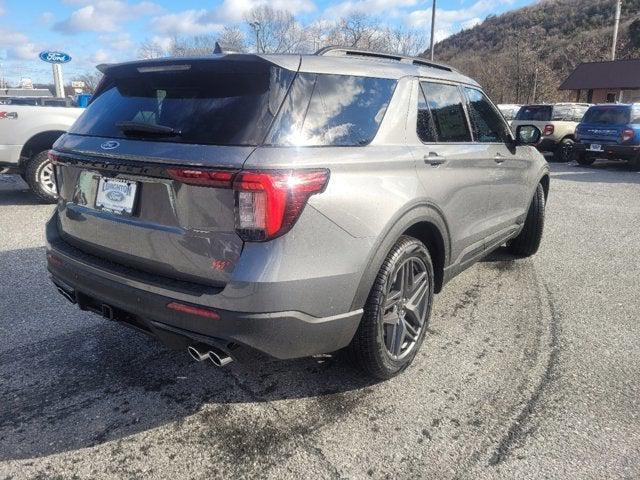 new 2025 Ford Explorer car, priced at $59,735