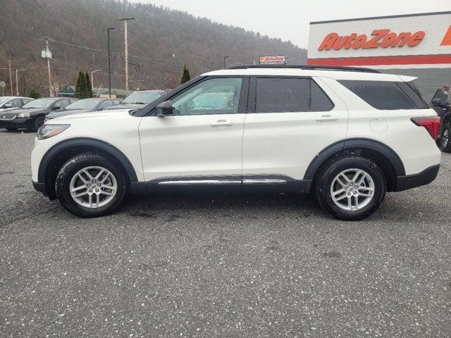 new 2025 Ford Explorer car, priced at $41,305