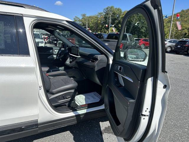 new 2025 Ford Explorer car, priced at $61,155