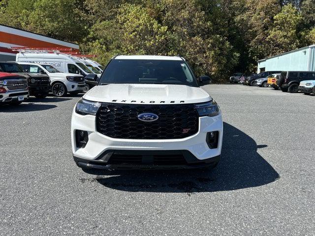 new 2025 Ford Explorer car, priced at $61,155
