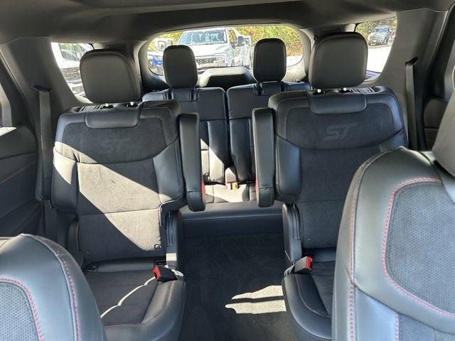 new 2025 Ford Explorer car, priced at $61,155