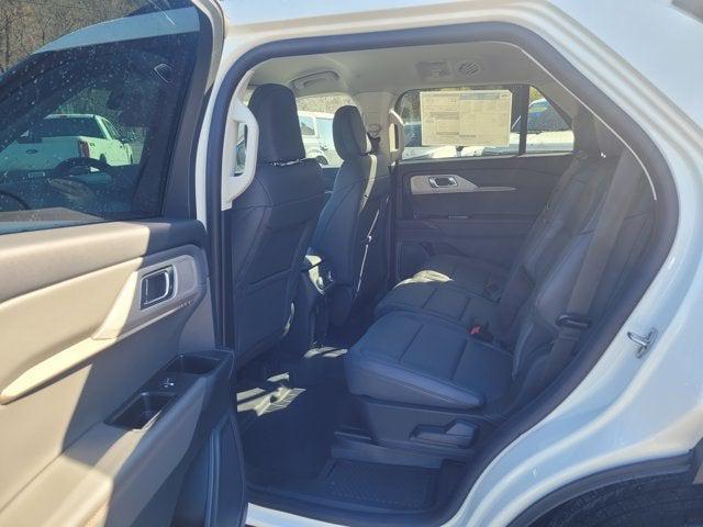 new 2025 Ford Explorer car, priced at $45,561