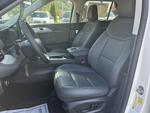 new 2025 Ford Explorer car, priced at $45,495