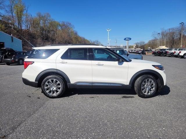 new 2025 Ford Explorer car, priced at $45,561