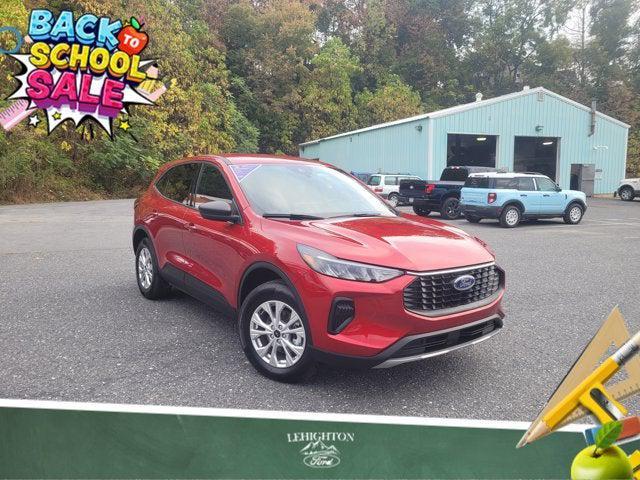 used 2025 Ford Escape car, priced at $29,495