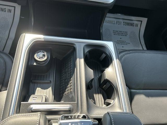 new 2025 Ford Expedition Max car, priced at $84,250