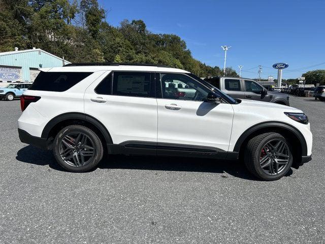 new 2025 Ford Explorer car, priced at $48,995