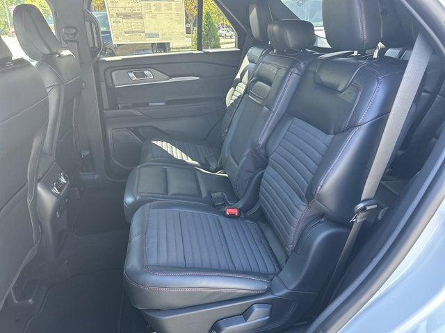 new 2025 Ford Explorer car, priced at $48,995