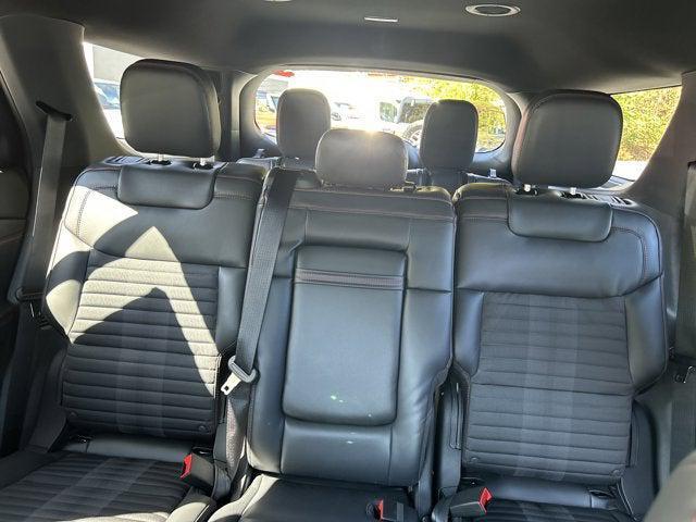 new 2025 Ford Explorer car, priced at $48,995