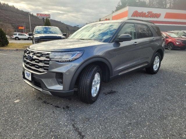 new 2025 Ford Explorer car, priced at $42,670