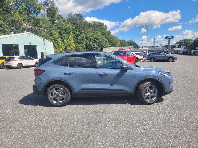 new 2025 Ford Escape car, priced at $32,585