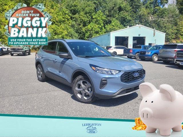 new 2025 Ford Escape car, priced at $32,585