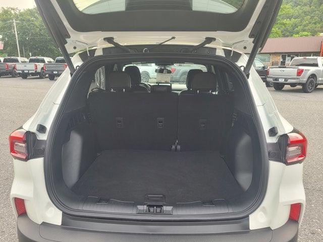 used 2025 Ford Escape car, priced at $31,995
