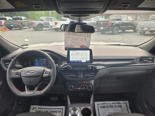 used 2025 Ford Escape car, priced at $31,995