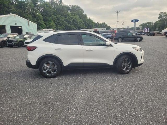 used 2025 Ford Escape car, priced at $31,995