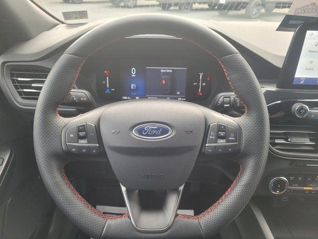 used 2025 Ford Escape car, priced at $31,995