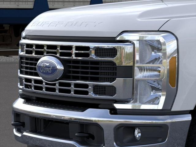 new 2025 Ford F-250 car, priced at $60,350