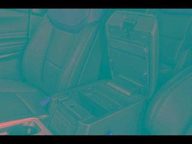 used 2020 Ford Explorer car