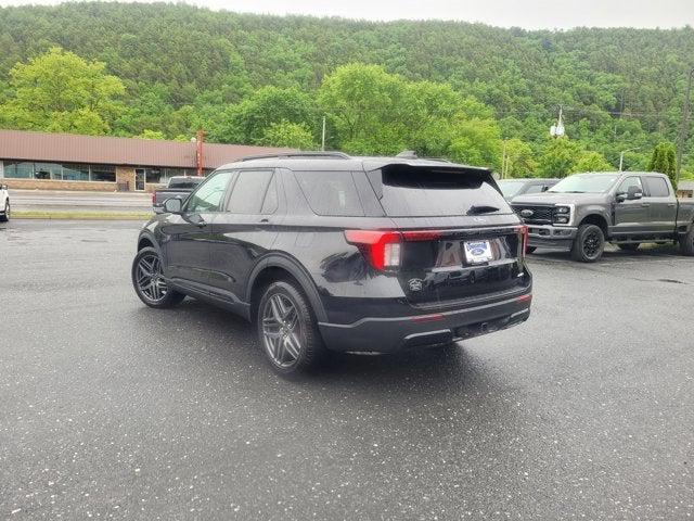 new 2025 Ford Explorer car, priced at $45,865