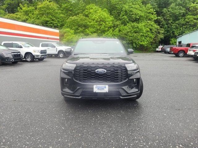new 2025 Ford Explorer car, priced at $45,865