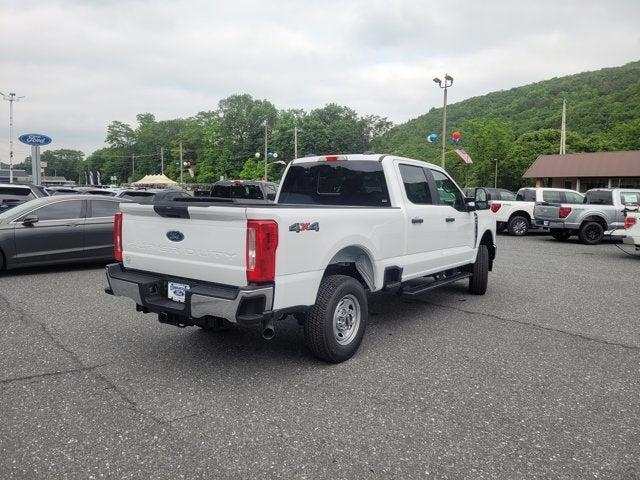 new 2025 Ford F-250 car, priced at $53,495