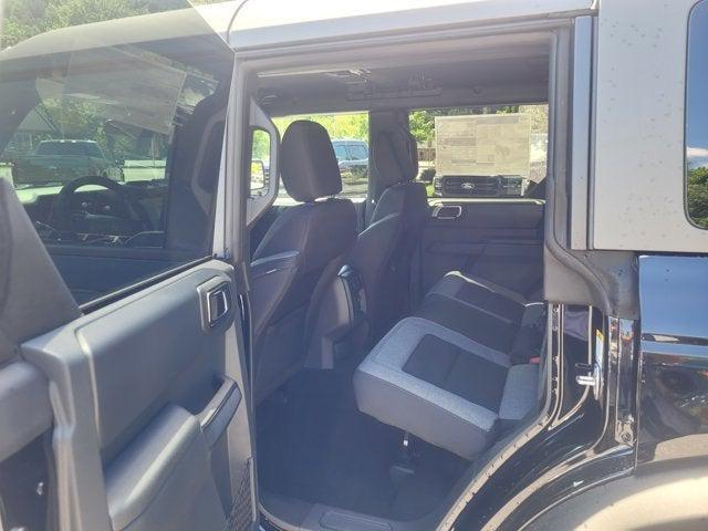 new 2025 Ford Bronco car, priced at $43,302