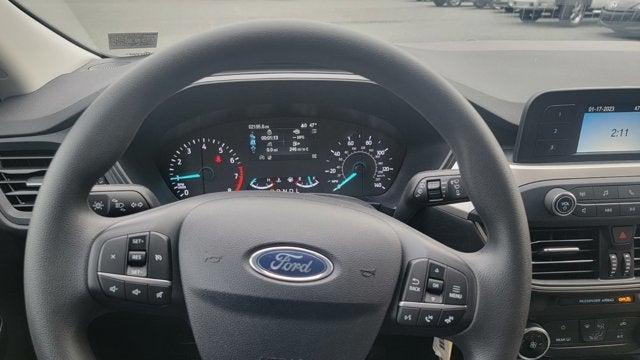 used 2022 Ford Escape car, priced at $23,995