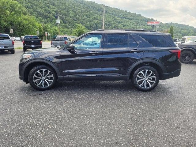 new 2025 Ford Explorer car, priced at $45,795